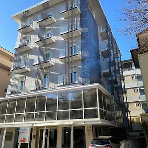 https://hotel-vernel.riccione-hotels.org