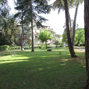 2* Affittacamere Dei Giuochi Delfici